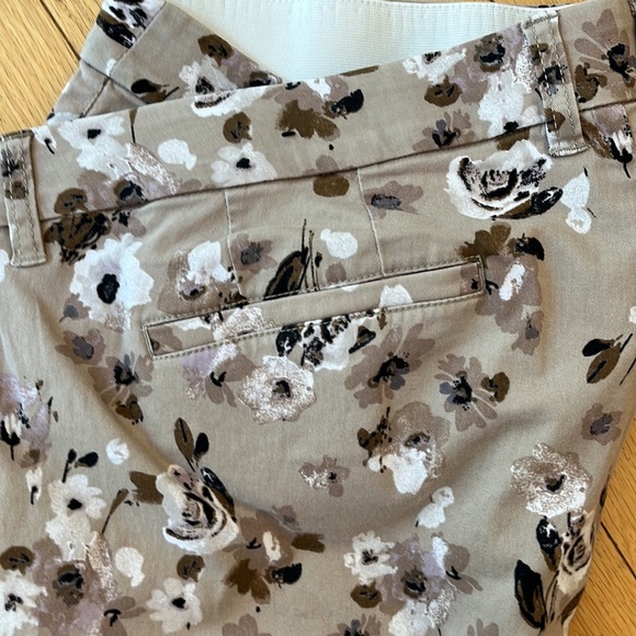 Lane Bryant Slim Ankle Pant - Picture 5 of 6